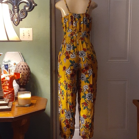 🆕🌺 MORAL FIBER Floral Jumper w/ Cut Out under Chest Tie Bodice NWT Medium - Picture 6 of 12